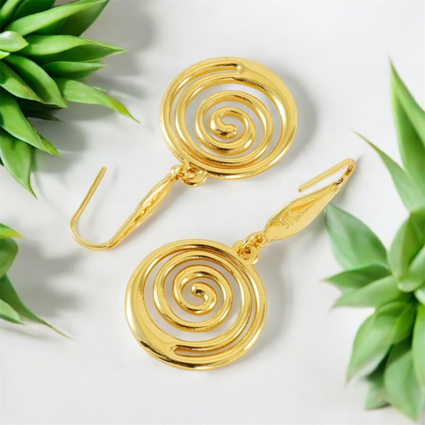 ARETES ELENA