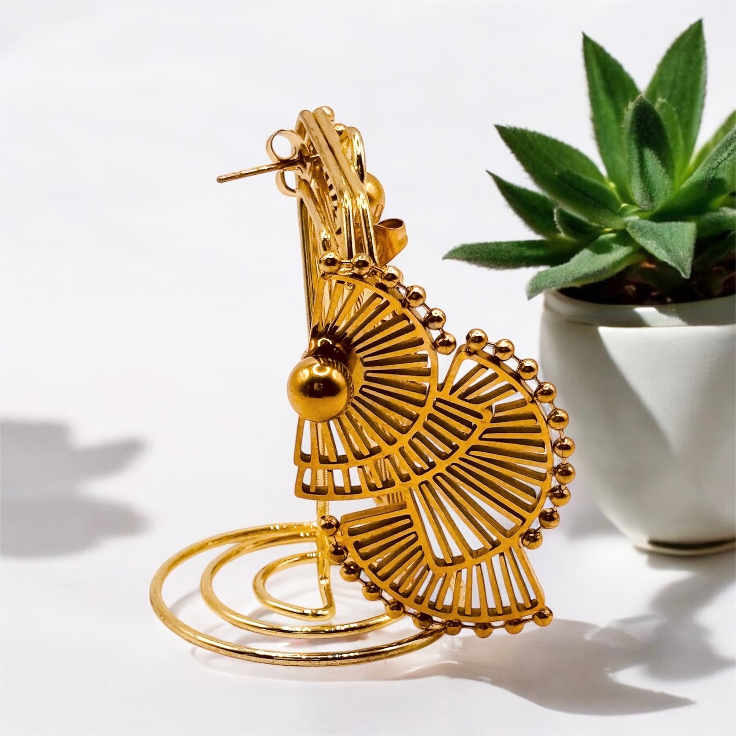ARETES PALOMA